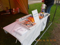 Esitteitä ja pikkupurtavaa