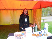 Reipas ja iloinen puheenjohtajamme Tuula